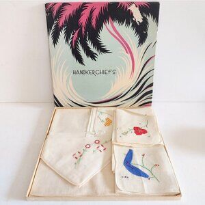 Vintage Handkerchief Novelty Box With Embroidered Hankies Cool Box Graphic